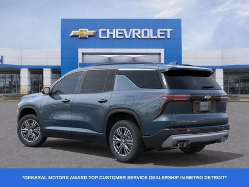New 2026 Chevrolet Traverse LT w/ Driver Confidence Package image 4
