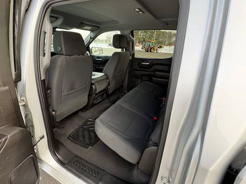 Used 2020 Chevrolet Silverado 1500 LT RWD image 14