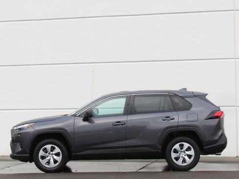 Certified 2024 Toyota RAV4 LE image 4
