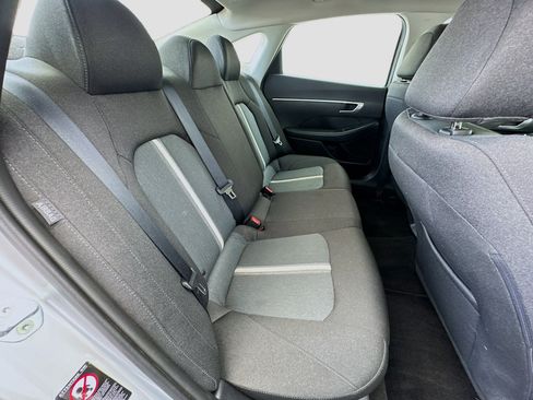 Used 2021 Hyundai Sonata SE FWD image 16