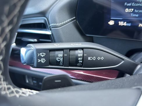 Used 2024 Chevrolet Traverse Z71 w/ LPO, Floor Liner Package image 31