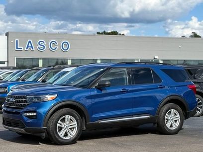 Certified 2023 Ford Explorer XLT w/ Equipment Group 202A