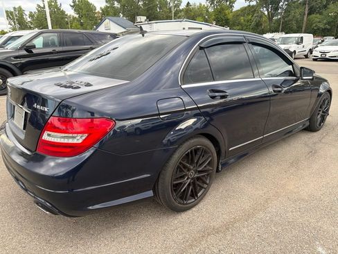 Used 2012 Mercedes-Benz C 300 4MATIC Sedan image 5