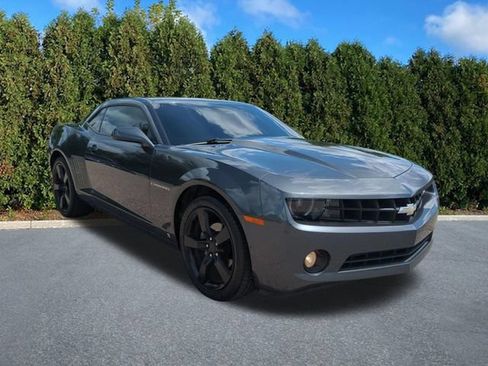 Used 2010 Chevrolet Camaro LT w/ RS Package RWD image 3