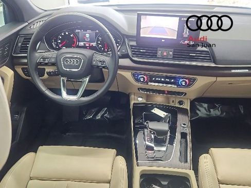 Certified 2023 Audi Q5 2.0T Premium w/ Convenience Package AWD/4WD image 20