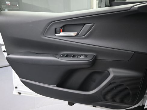 Certified 2024 Toyota Prius Prime XSE image 16