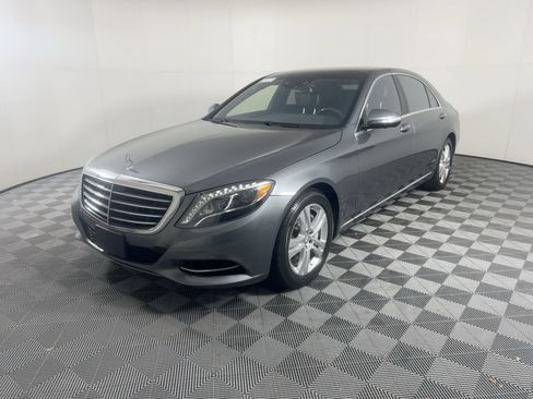 Used 2017 Mercedes-Benz S 550 4MATIC Sedan image 1