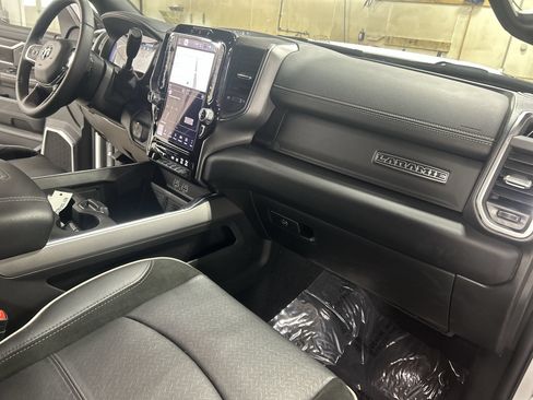 Used 2025 RAM 3500 Laramie w/ Night Edition AWD/4WD image 29
