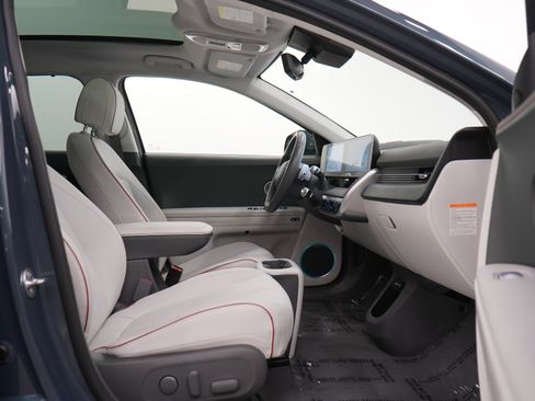 Certified 2024 Hyundai Ioniq 5 Limited AWD/4WD image 11