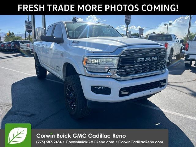 Used 2022 RAM 2500 Limited AWD/4WD image 2