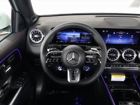 New 2026 Mercedes-Benz GLB 35 AMG 4MATIC image 3