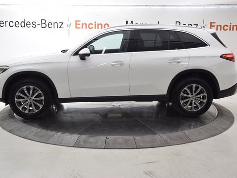 Used 2026 Mercedes-Benz GLC 300 4MATIC image 3