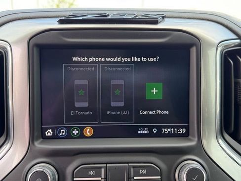 Used 2022 Chevrolet Silverado 1500 RST image 15