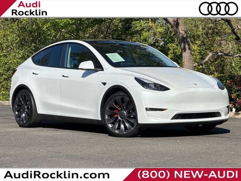 Used 2023 Tesla Model Y Performance AWD/4WD image 1