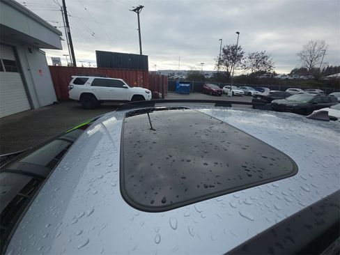 Used 2024 Subaru Crosstrek 2.5i Sport image 25