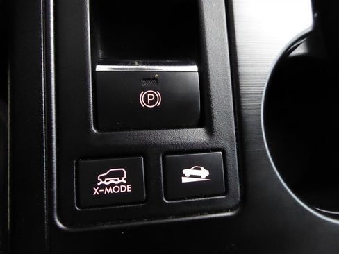 Used 2019 Subaru Outback 2.5i Limited w/ Popular Package #2 image 17