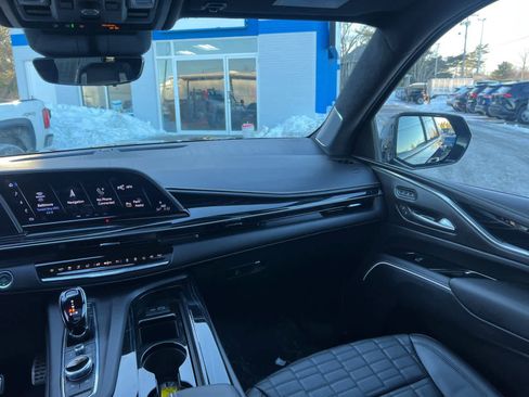 Used 2024 Cadillac Escalade V w/ LPO, Floor Liner Package image 38