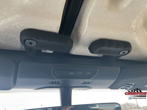 Used 2019 Jeep Wrangler Unlimited Sahara w/ Dual Top Group image 20