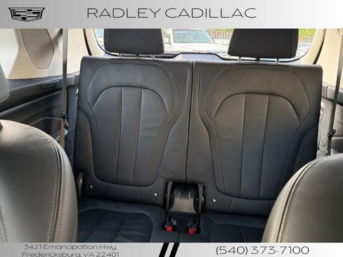 Used 2021 BMW X7 xDrive40i w/ Executive Package AWD/4WD image 14