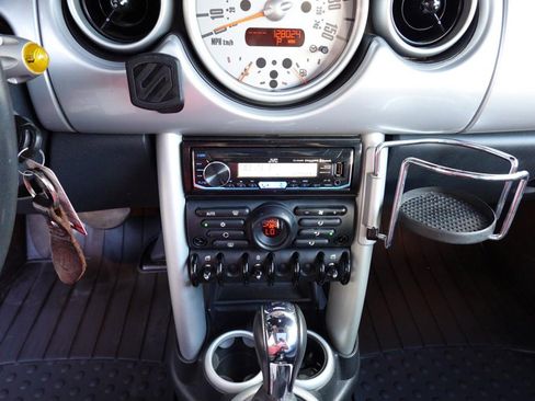 Used 2006 MINI Cooper Hardtop image 12