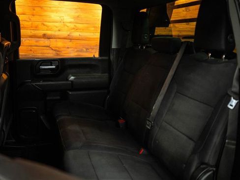 Used 2020 Chevrolet Silverado 2500 W/T w/ WT Convenience Package image 9