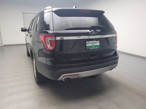 Used 2016 Ford Explorer XLT AWD/4WD image 6