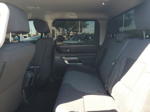 Used 2022 Toyota Tundra SR5 RWD image 12
