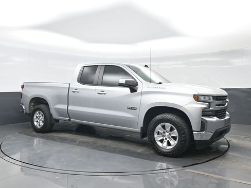 Used 2019 Chevrolet Silverado 1500 LT w/ Texas Edition image 8