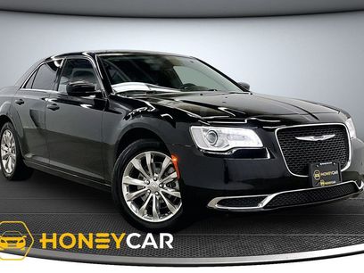 Used 2023 Chrysler 300 Touring