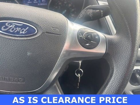 Used 2014 Ford Focus SE image 16