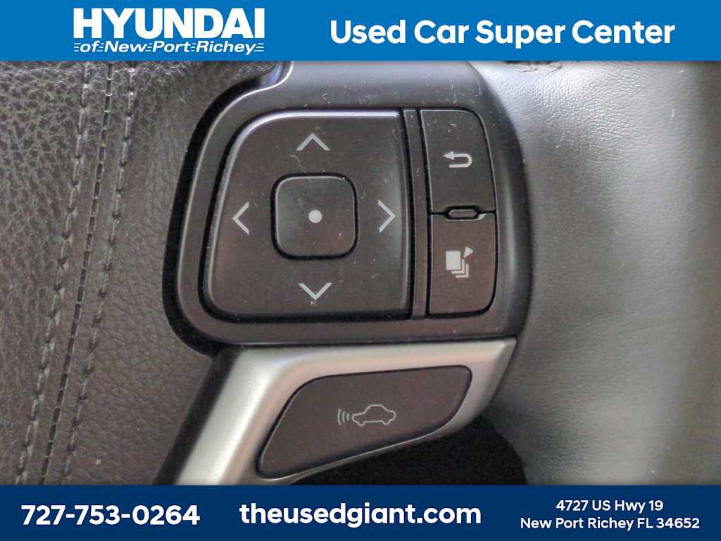 Used 2015 Toyota Sienna Limited Premium w/ Advanced Technology Package FWD image 30