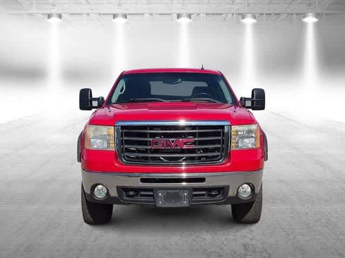 Used 2009 GMC Sierra 2500 SLE w/ Convenience Package AWD/4WD image 3