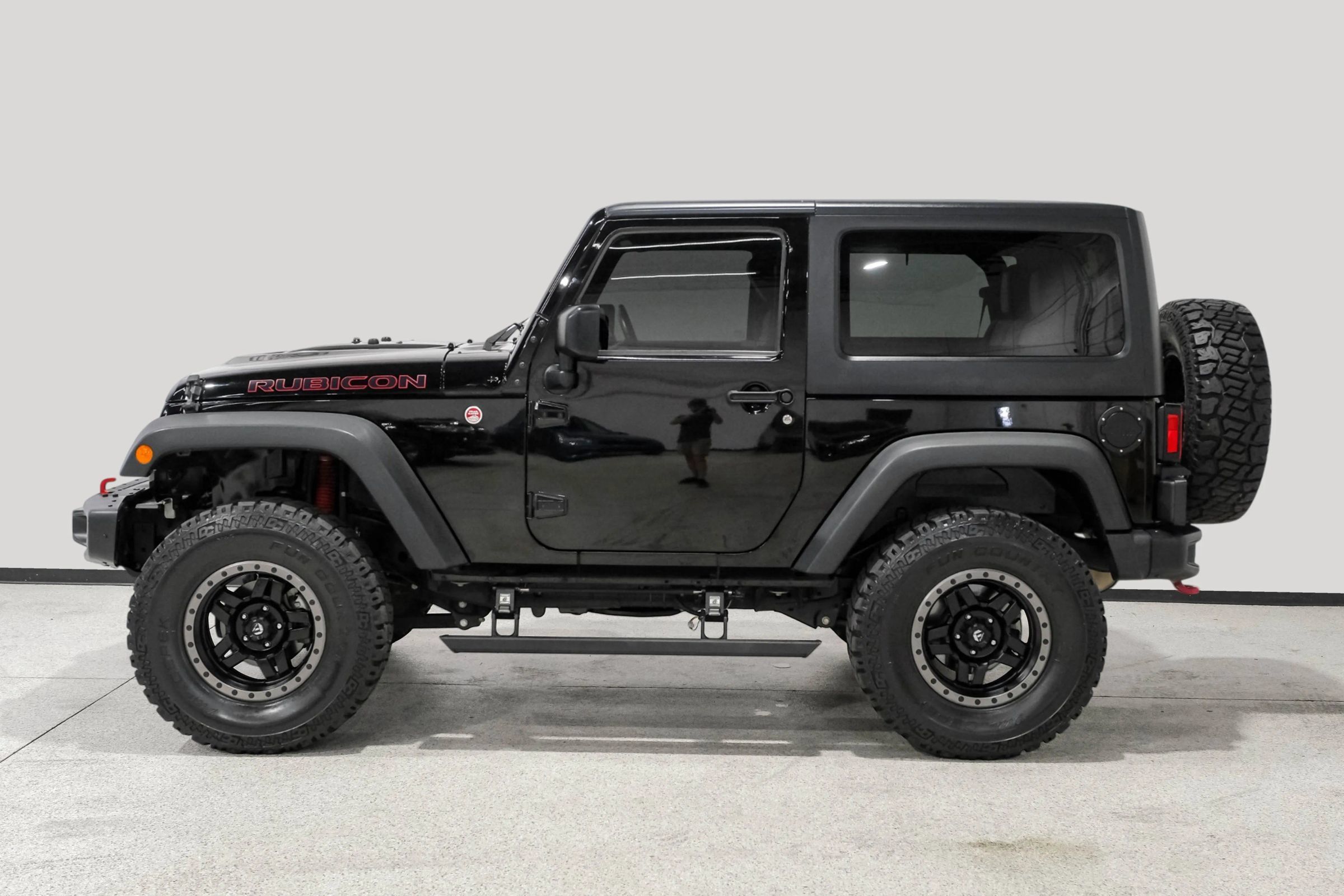 Used 2016 Jeep Wrangler Rubicon AWD/4WD image 12