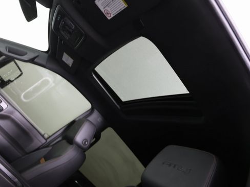 Used 2022 GMC Sierra 2500 AT4 w/ AT4 Preferred Package image 14