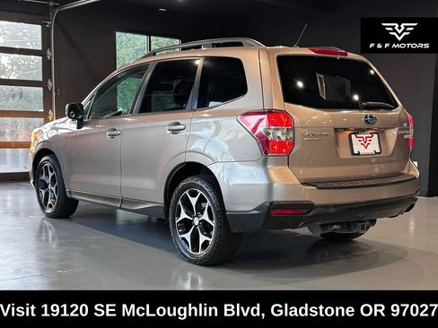 Used 2014 Subaru Forester 2.5i Premium w/ All-Weather Package AWD/4WD image 4
