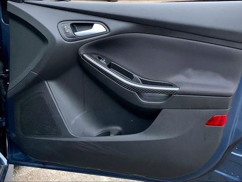 Used 2018 Ford Focus ST w/ Equipment Group 402A image 22