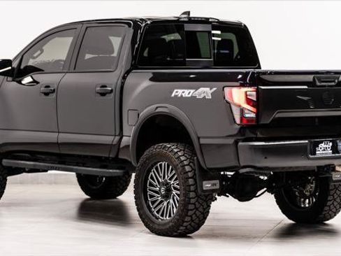Used 2024 Nissan Titan PRO-4X w/ Pro-4x Utility Package AWD/4WD image 14