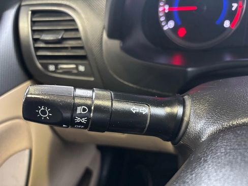 Used 2017 Hyundai Accent SE image 12