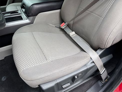 Used 2019 Ford F150 XLT w/ Equipment Group 302A Luxury image 19