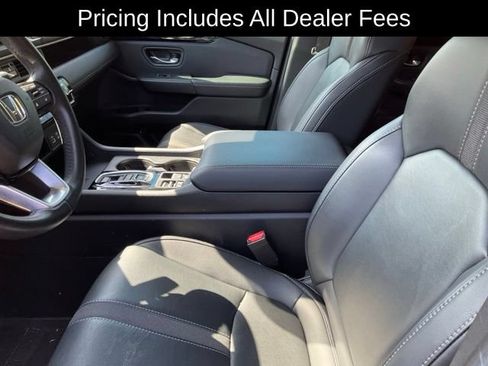 Used 2025 Honda Pilot EX-L image 9