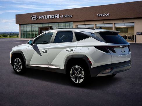 New 2026 Hyundai Tucson SEL w/ Tow & Go Package AWD/4WD image 4