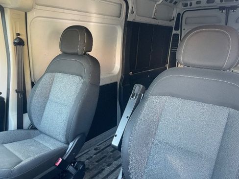 Used 2019 RAM ProMaster 2500 FWD image 12