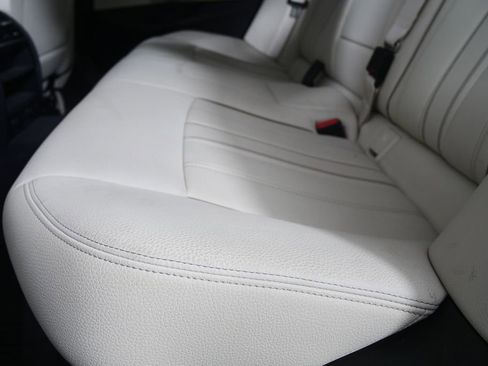 Used 2018 BMW 540i image 15