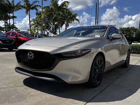 New 2026 MAZDA MAZDA3 2.5 S Hatchback w/ Premium Pkg image 32