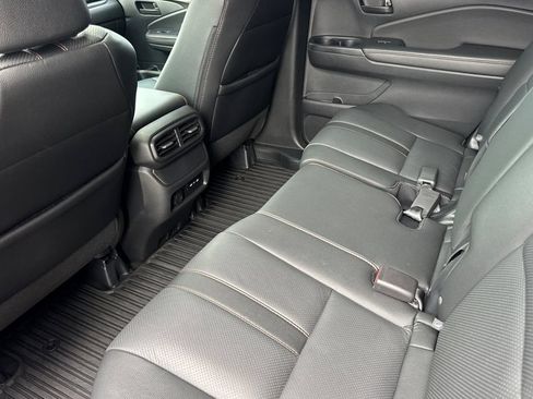 Used 2025 Honda Passport TrailSport image 15