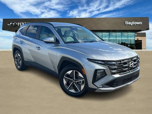 Used 2025 Hyundai Tucson SEL FWD image 1