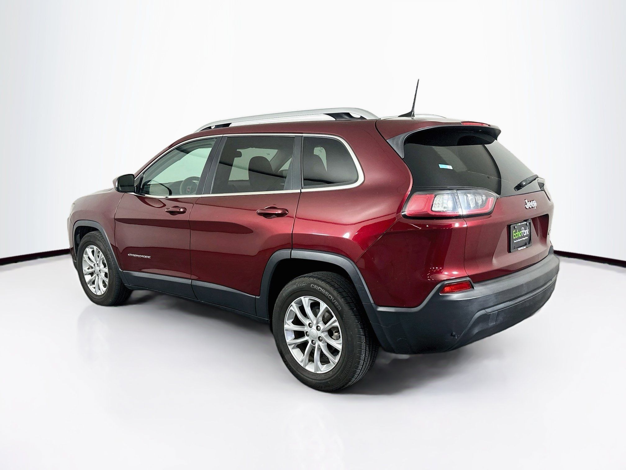 Used 2019 Jeep Cherokee Latitude w/ Popular Appearance Group FWD image 5
