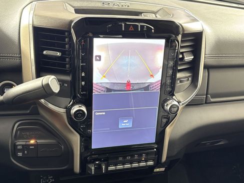 Used 2024 RAM 2500 Laramie image 19