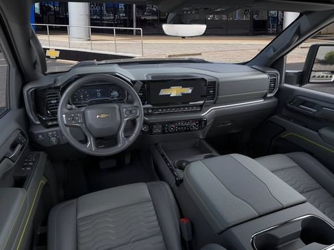 New 2026 Chevrolet Silverado 2500 ZR2 AWD/4WD image 15