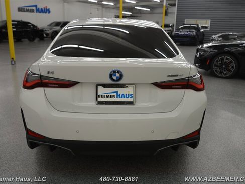 Used 2023 BMW i4 eDrive40 w/ Premium Package image 10